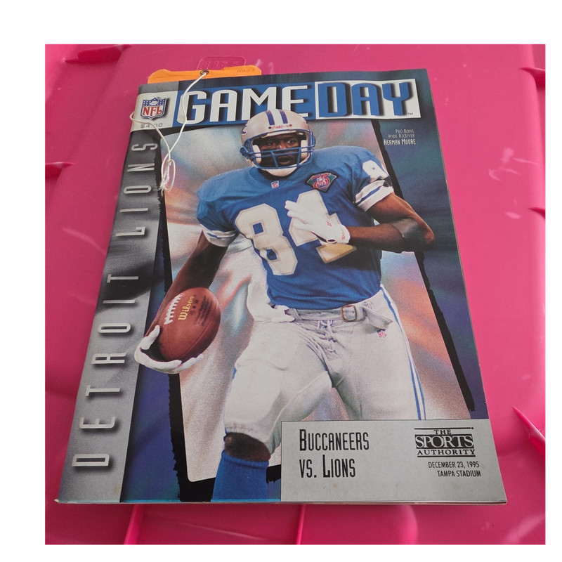 NFL GameDay Program Lions vs Buccaneers Dec 23 1995 Original Vintage