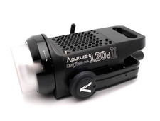 APUTURE LIGHT STORM 120d II VIDEO LIGHT