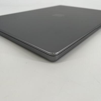 MacBook Pro 16 2021 M1 Max 10-Core CPU 32-Core 32GB 1TB Space Gray