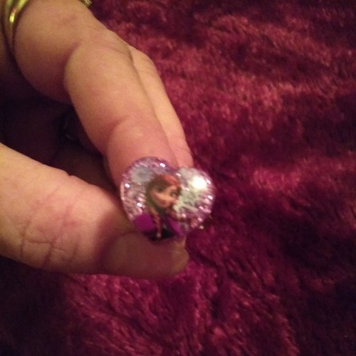 Frozen Princess Children's Ring Adjustable Sz 4 - Picture 6 of 6