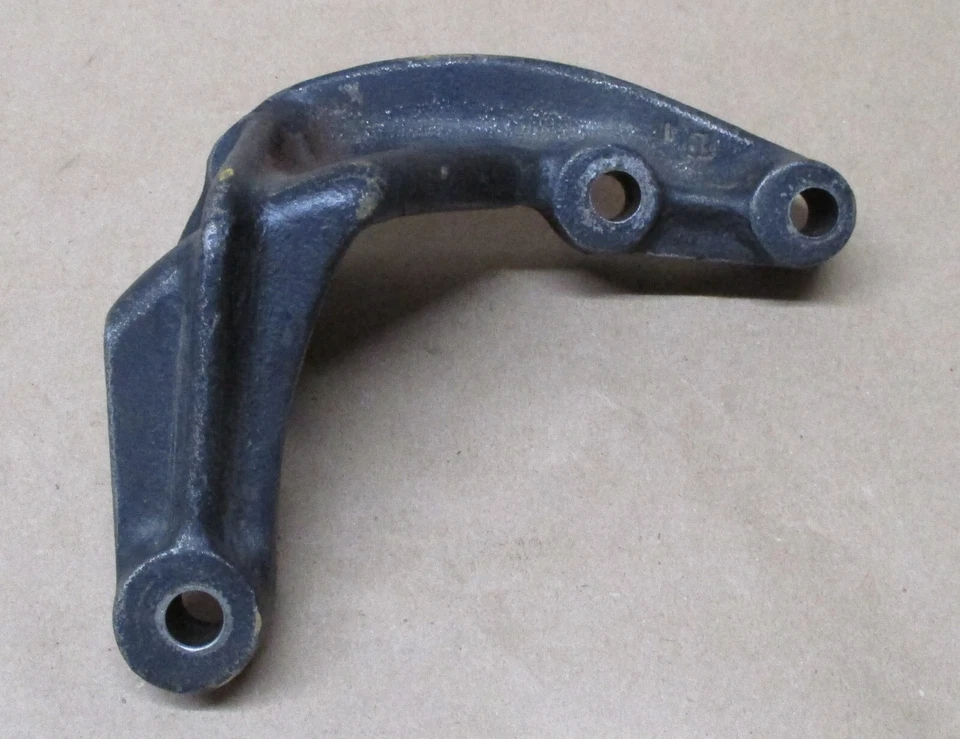1962-1972 CHEVROLET NOVA IMPALA TRUCK POWER STEERING PUMP BRACKET 3993314 - Image 3 of 3