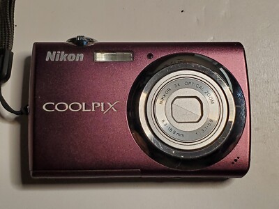 Nikon COOLPIX S220 10.0MP Digital Camera Plum / Purple Color