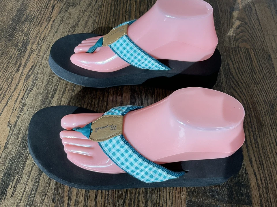 Tanga chanclas cuña Margaritaville azul a cuadros MG1562C para mujer talla 10 EE. UU. Foto 4 de 4