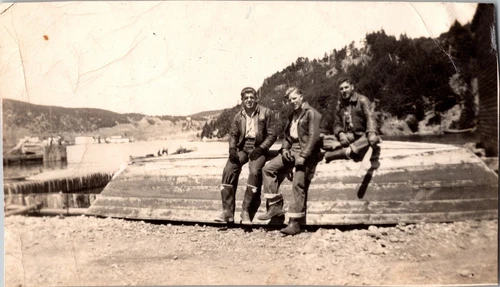 Vtg Photo WW2 USS Kennebec Crew Sailors US Navy Military Service Men Shore Leave