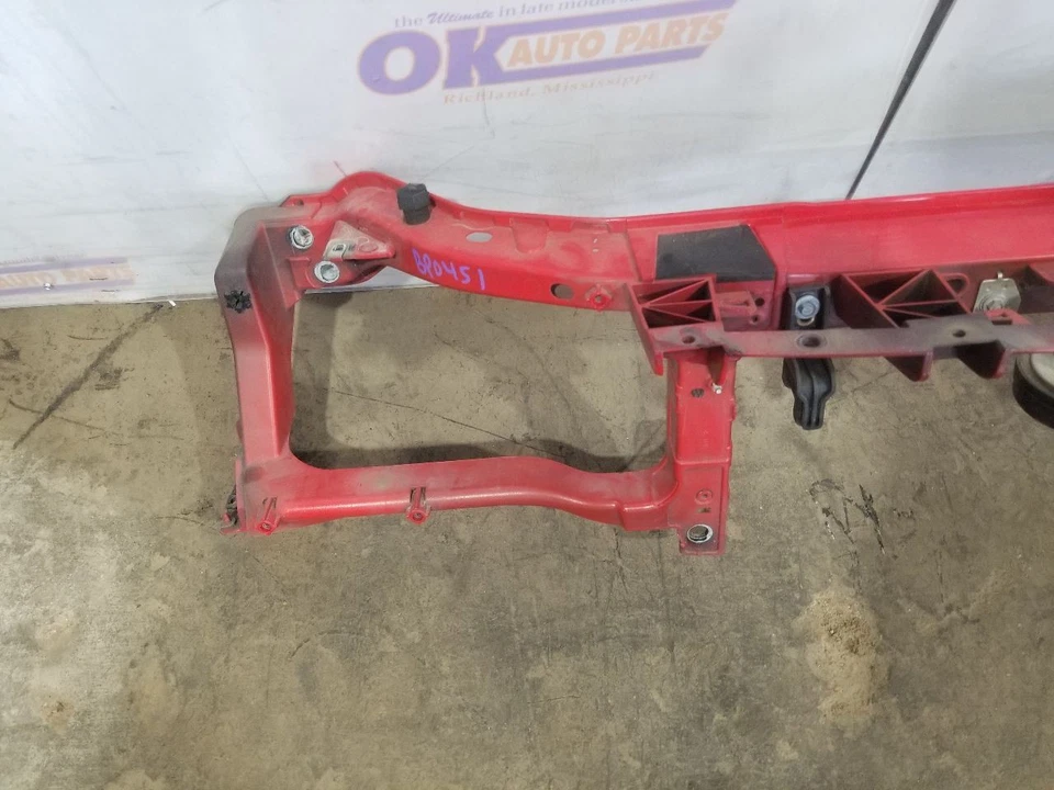 17 2017 DODGE CHALLENGER R/T 5.7L UPPER RADIATOR CORE SUPPORT  Foto 4 de 4