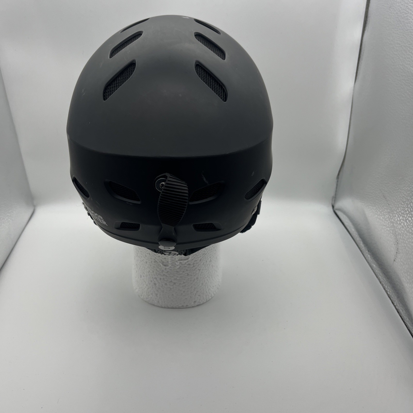 OutdoorMaster Kelvin Ski Helmet Adult Size Small