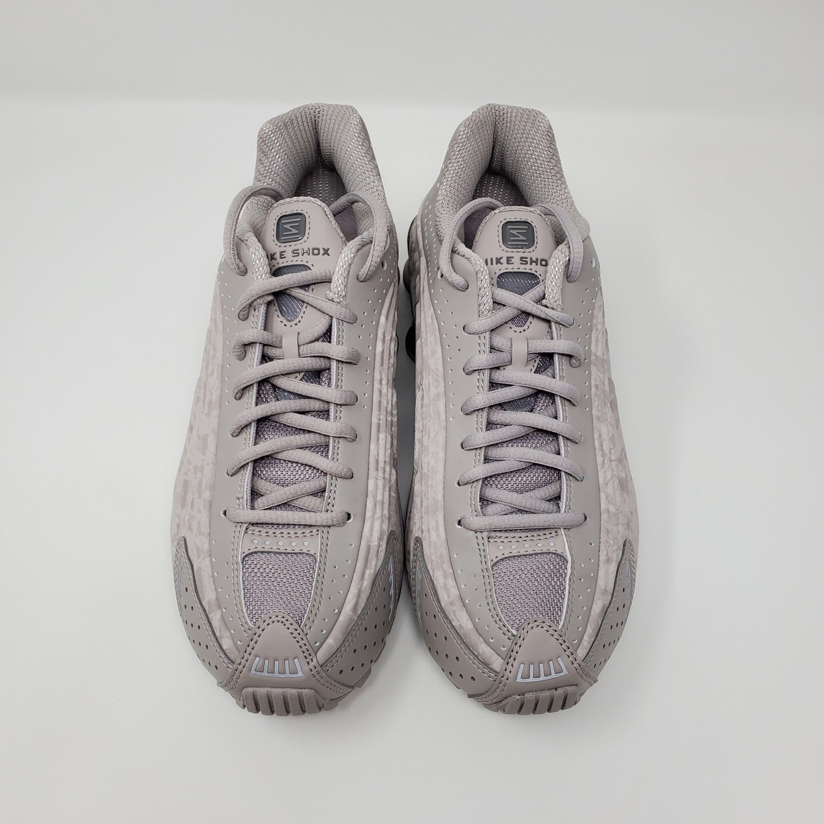 Nike Shox R4 Flat Pewter Floral HV0934-001 Women's Size 7.5 | eBay