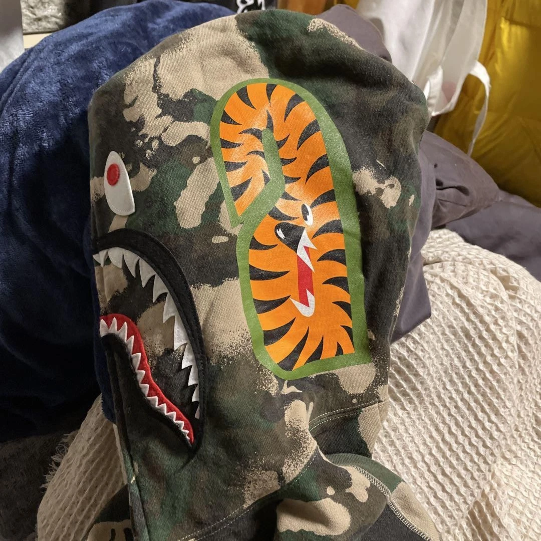 A BATHING APE (BAPE) Parka con cappuccio BAPE M squalo come nuovo raro scimmia
