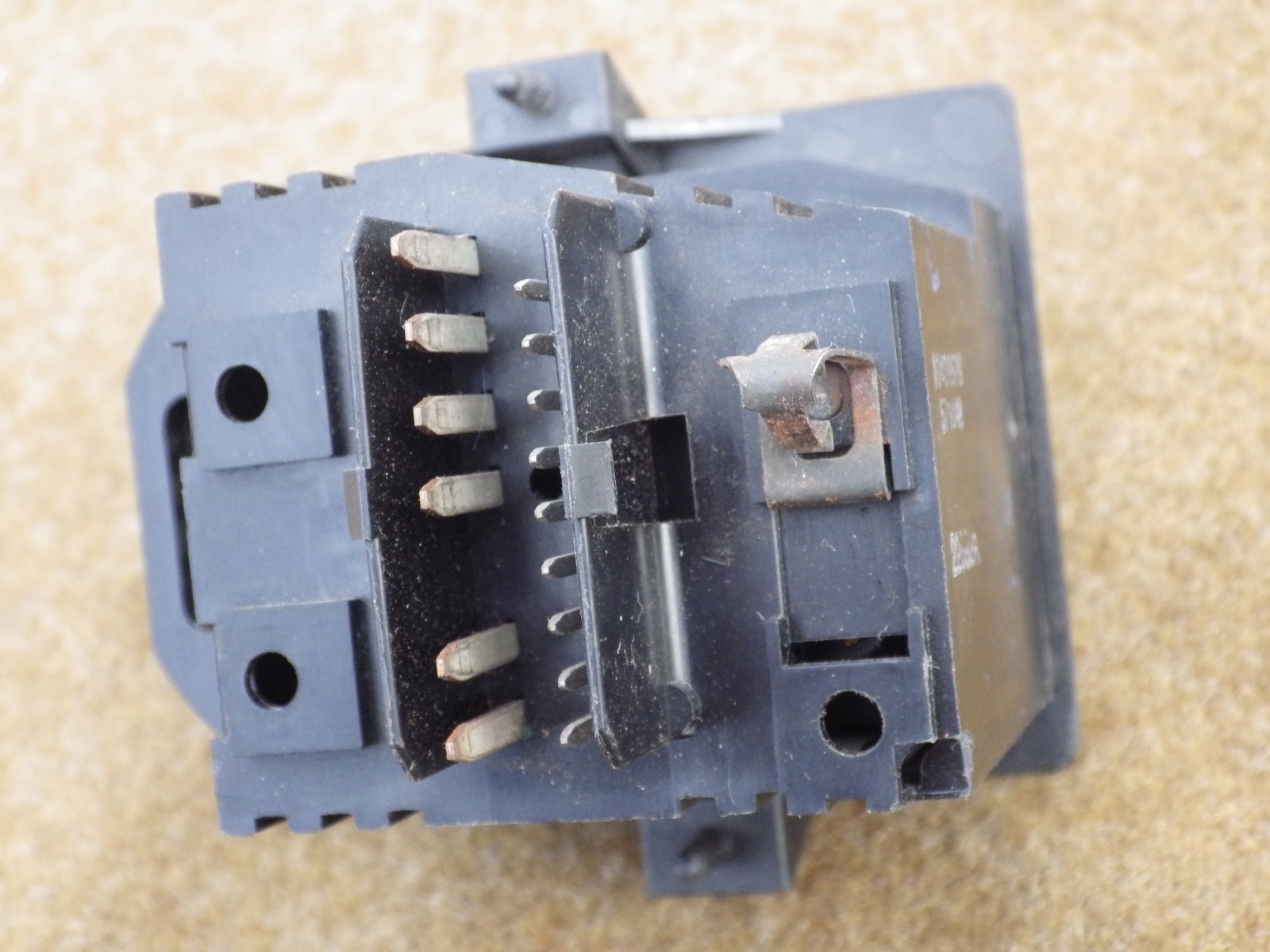 Headlight Switch OEM: 10409579 2000 - 05 PONTIAC MONTANA VAN thumbnail 8