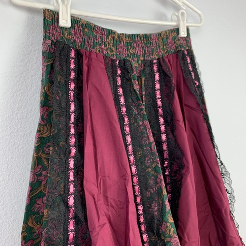 Falda Círculo Gótico Lírico Baile Encaje Rojo Moda Cuadrada De Colección Mediana - Imagen 2 de 4