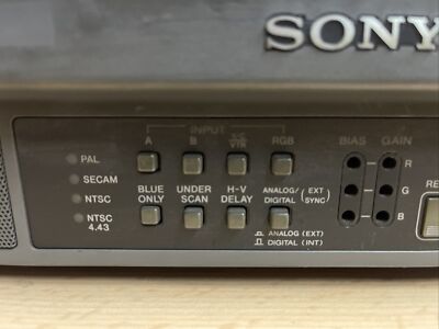 SONY PVM-1442QM 14“ Zoll Trinitron RGB Monitor Retro Gaming