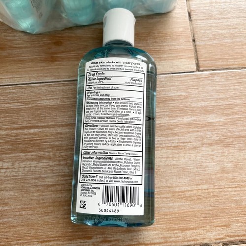 BRAND NEW 5-Pack Neutrogena 8 fl oz Clear Pore Oil-Eliminating Astringent Toner - Picture 4 of 5