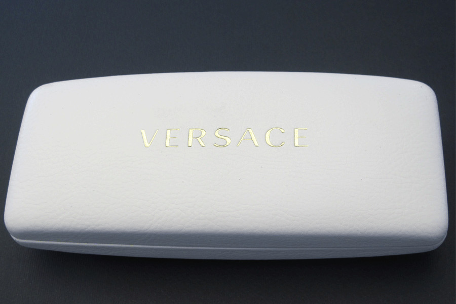 Коллекция Versace Custodia Fodero Rigido Bianco Grande 8390₽