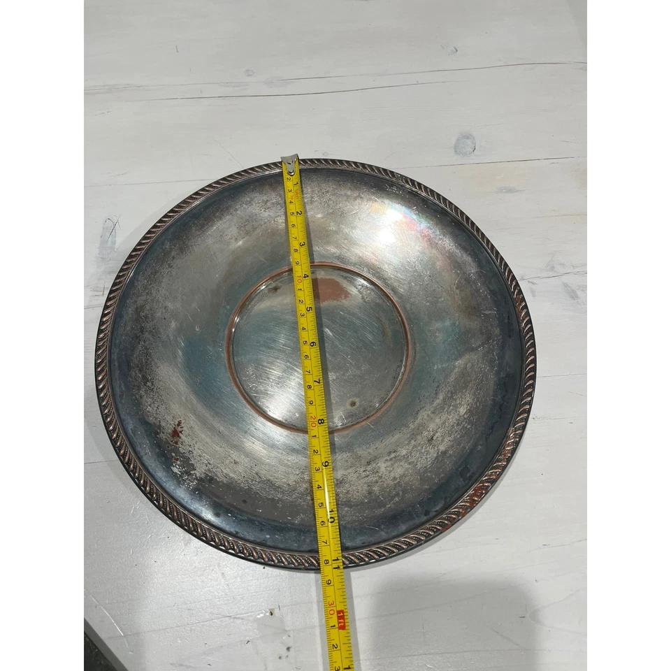 Plato de servir vintage plateado borde retorcido ornamentado Foto 3 de 4