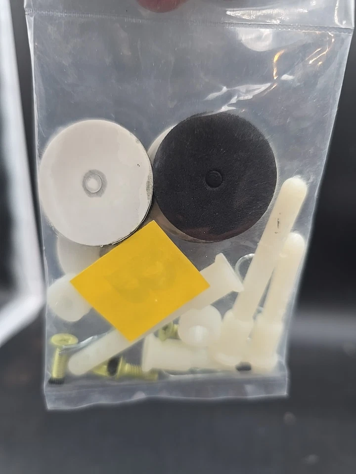 Custom Works Intimidator Nos Bag B 3201 Body Mount Posts New Dyeable Dirt Oval  - Image 2 of 2