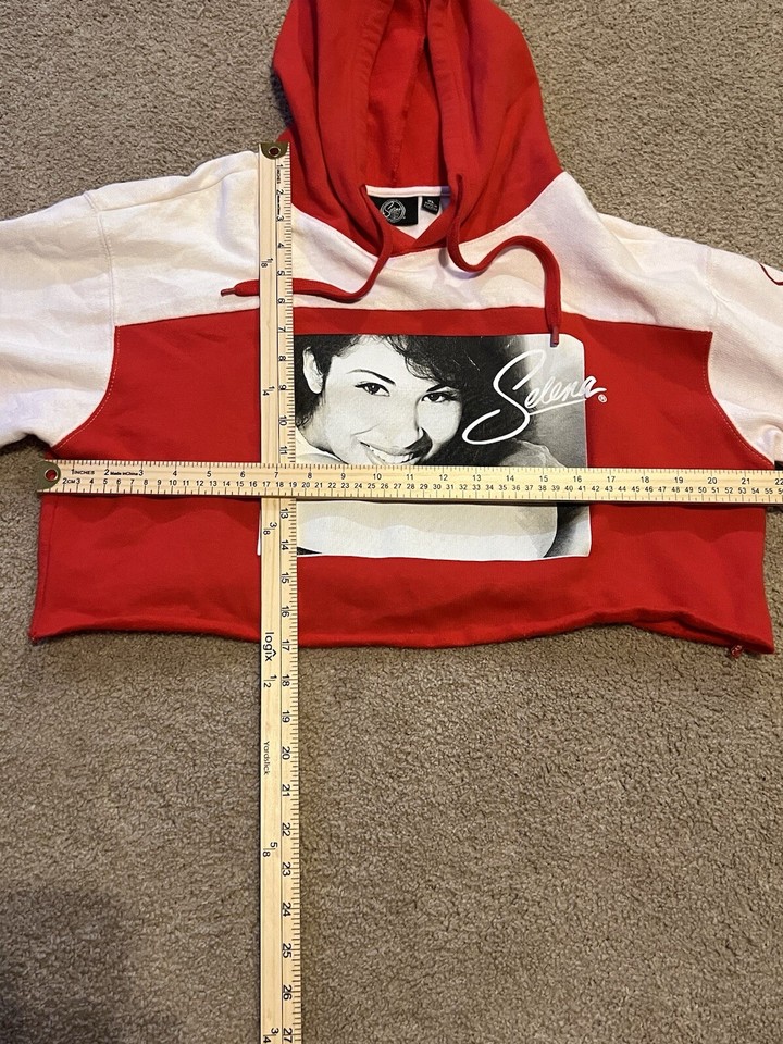 Official Selena Merchandise Red Hoodie Sweatshirt Women's Crop Top Size