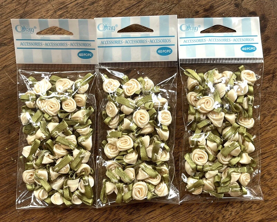OFFRAY SMALL RIBBON ROSES CREAM color 40 per pack Sewing Bow Craft NEW - Image 4 of 4