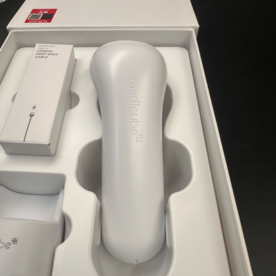 Medicube AGE-R USSERA Deep Shot ME-USSERA-01 Beauty Device Unused