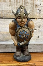 1979 Mike Makras Orc Red and Blue Shield Lord of the Rings Vintage #2