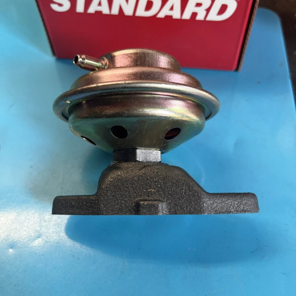 Клапан рециркуляции выхлопных газов (EGR) Standard Motor Products EGV331 - Изображение 3 из 4