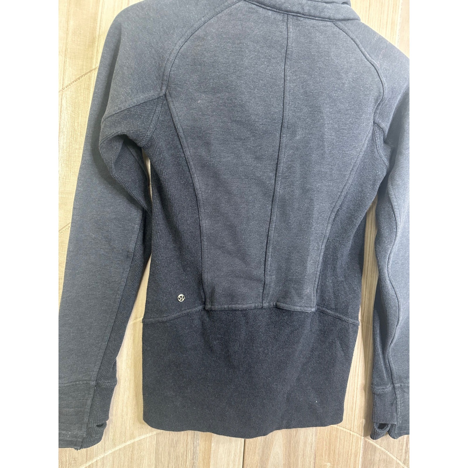 Lululemon radiant jacket Zip Jacket Charcoal Gray… - image 8