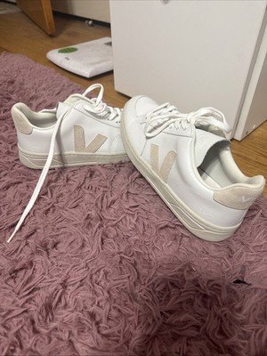 Veja V-12 Women's Leather