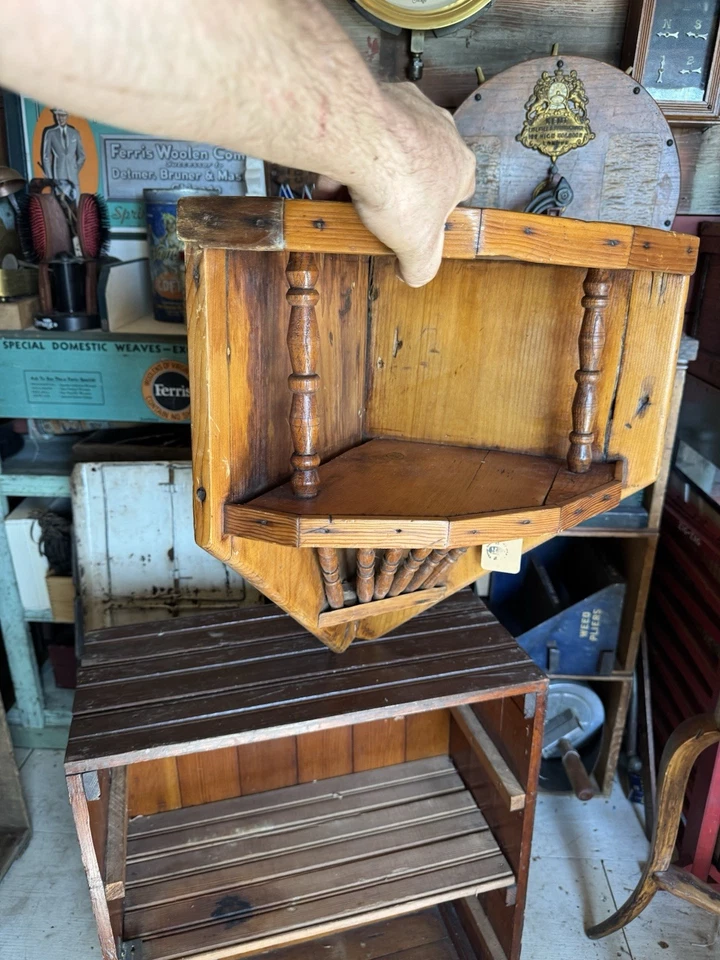Rare Primitive Hand Made Wood Corner Shelf Folk art Antique Spindles Decor - Image 2 of 4