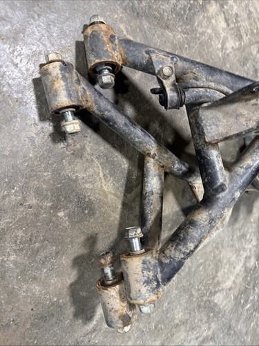 honda fourtrax 300 Front Right A Arms With Spindle Hub 1995 - Picture 3 of 20