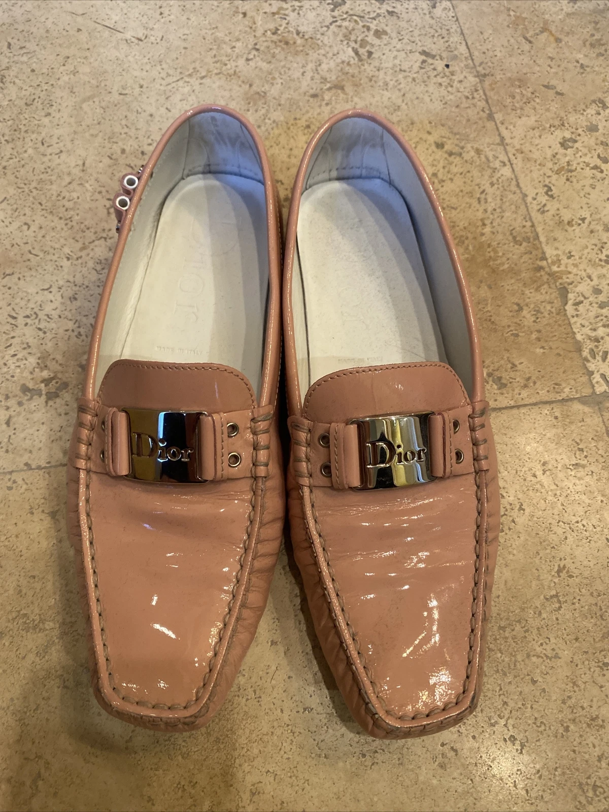 Massin à chaussures en cuir verni rose Dior 401/2