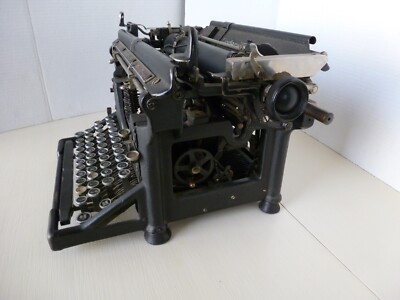 Vintage Early 1900's Underwood Model No. 5 Standard Typewriter