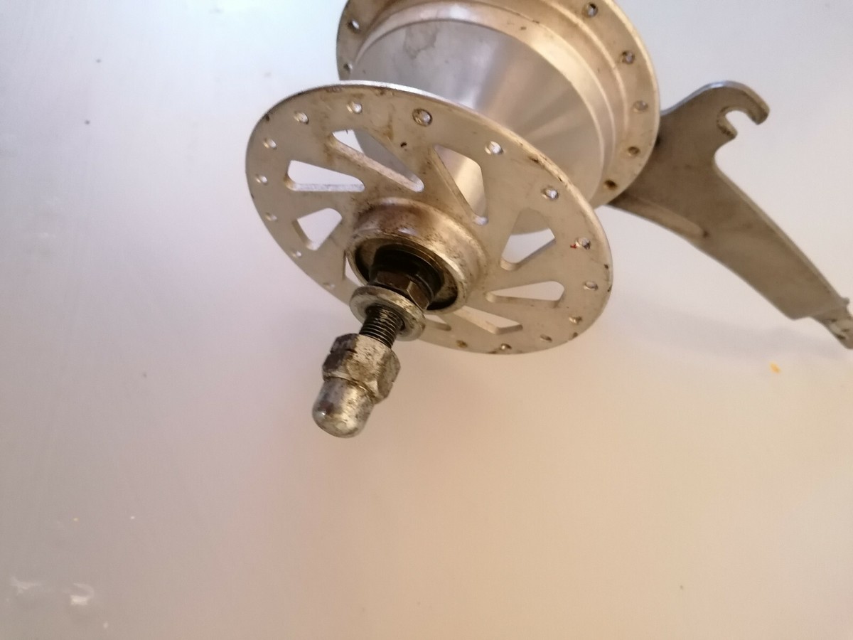 Moyeu de roue avant VX Fiat 124 Spider, 125, 132, 1300-1500 acheter des