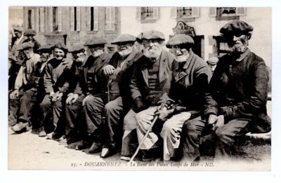 Carte Postale Ancienne Douarnenez (29) - Une Noce Bretonne, Noir Et Blanc