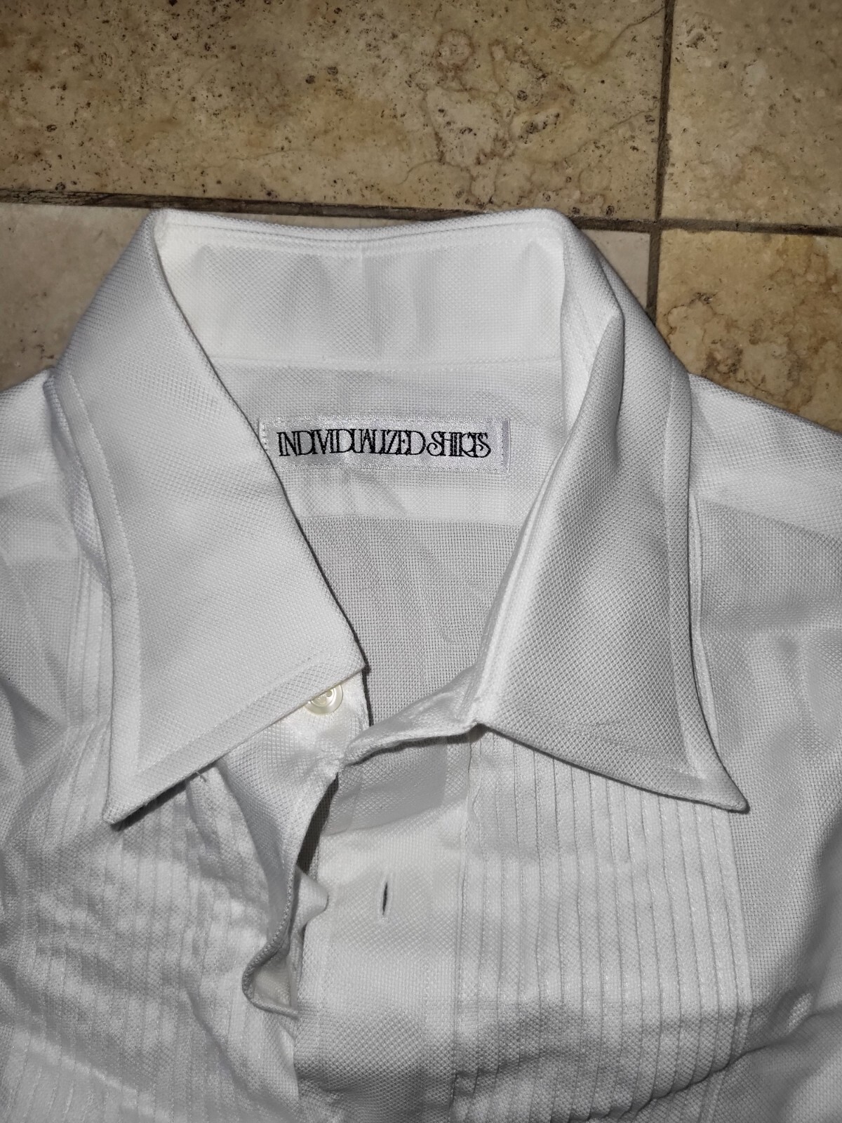 Individualized Solid White Button-Down Shirt 70s/… - image 6