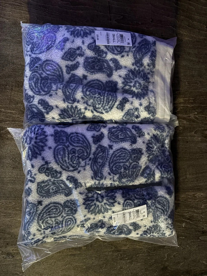 Pantalones y suéter a juego Macys Sherpa azul y blanco  Foto 2 de 2