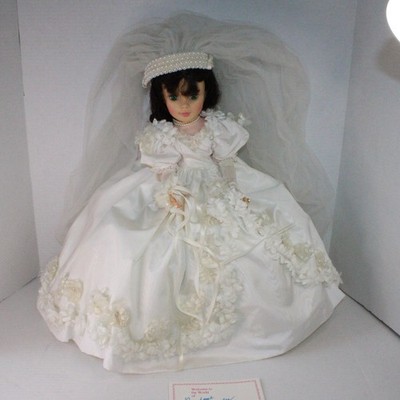 Vintage Madame Alexander Scarlett 2258 Bride Doll 21 