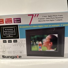New Sungale CD705 High resolution 7-inch Digital Picture Frame 800x480 16:9