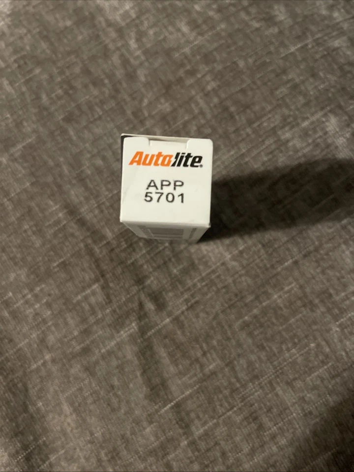 Bujía doble platino Autolite APP5701 Foto 2 de 2