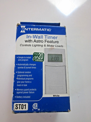 WHITE INTERMATIC IN-WALL TIMER CONTROLS LIGHTING & MOTOR LOADS - MODEL ST01