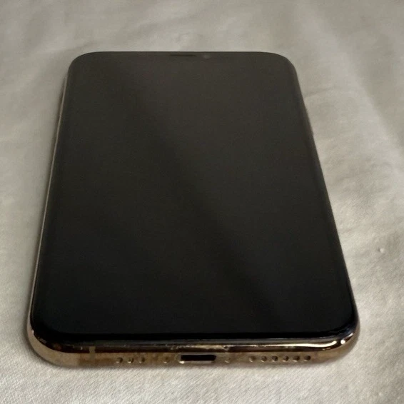Apple iPhone XS 64GB  A1920 GOLD Unlocked  MTAJ2LL/A **88% Battery Health** EUC! - Image 4 of 4