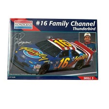 Monogram 2465 1/24 16 Family Channel Ford T-Bird Roush Ted Musgrave NASCAR Model
