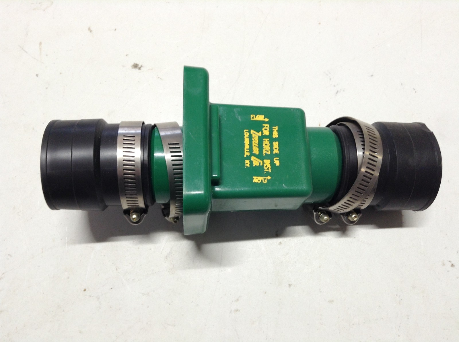 New Zoeller 30-0181 Check Valve With Slip Unions