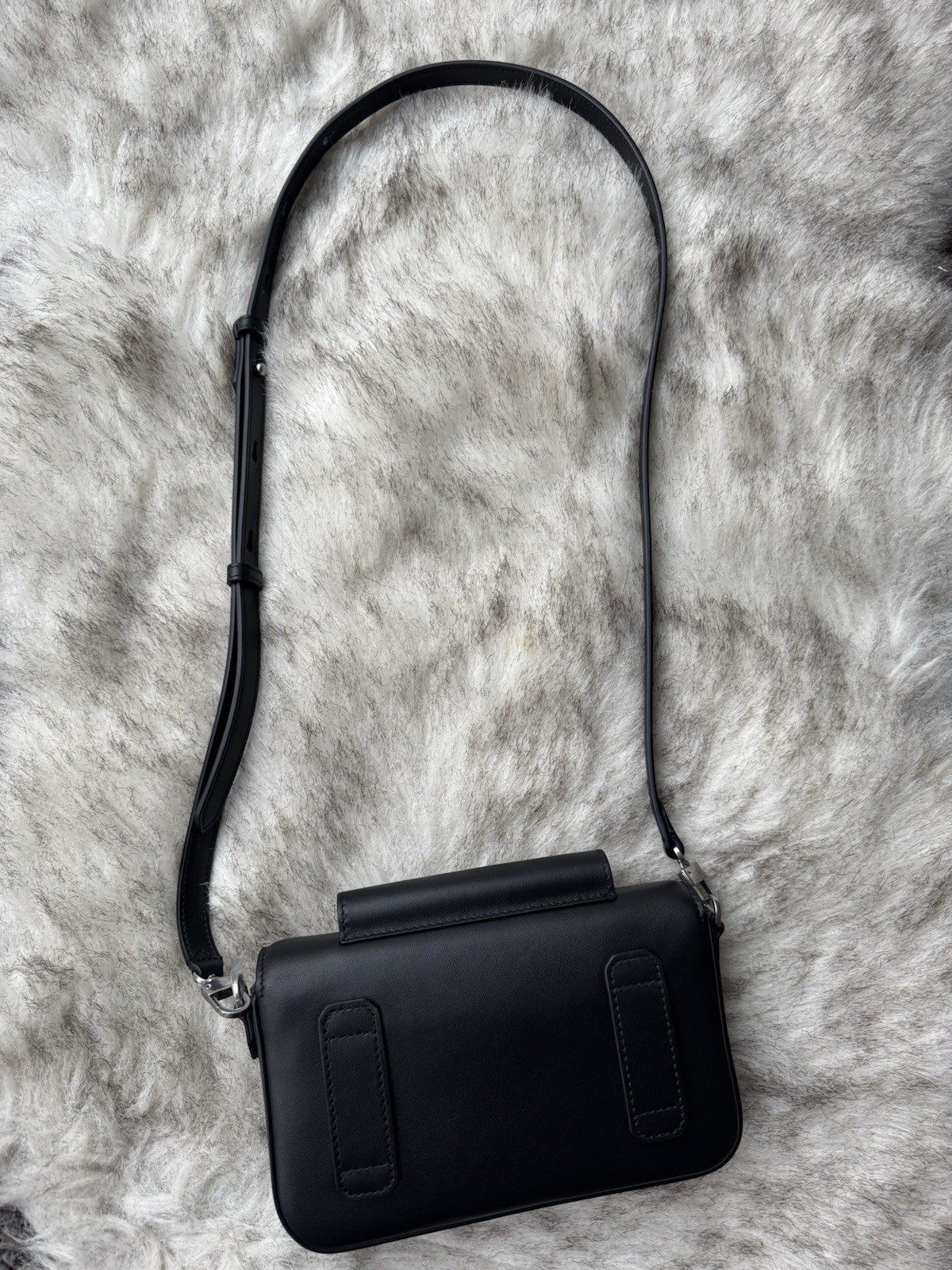 Montblanc Meisterstuck Selection Soft Mini Bag | Black | Medium image 9