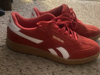 Reebok Forte Lounger sneaker in Red Suede with a gum sole SIZE 9.5  QDP1LWS