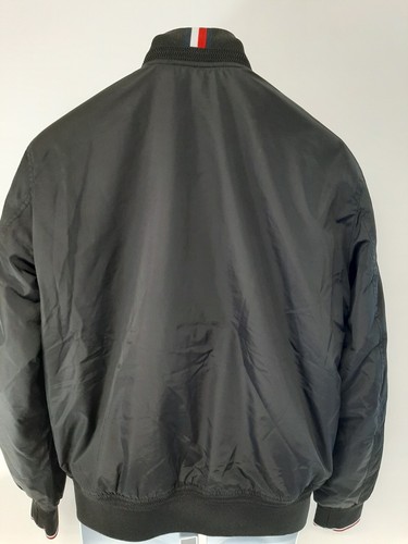 Chaqueta Mercedes AMG Tommy Hilfiger Motorsport mediana - Imagen 4 de 6