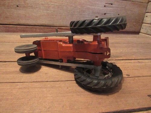Vintage Die Cast HUBLEY Farm Tractor - PARTS! - Picture 9 of 14