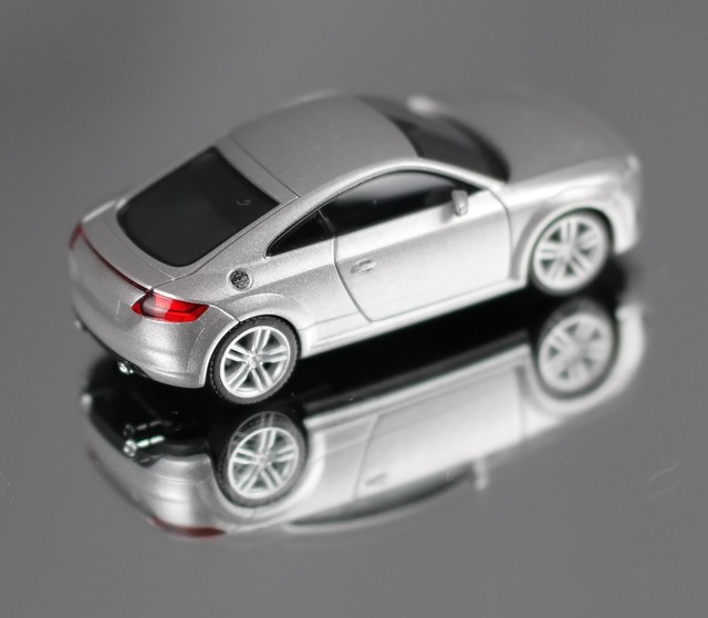 OVP Herpa 038355 eissilber-metallic H0: Audi TT Coupé NEU