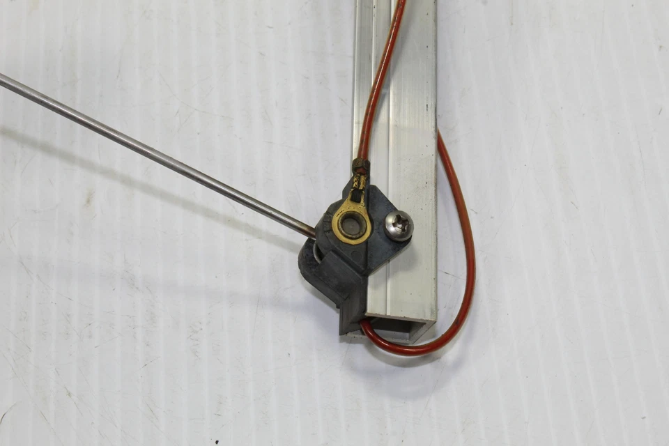 Tigershark 1999 Ts770l Ts770r OEM Flutuante Gasolina Combustível Unidade de Envio Nível - Imagem 3 de 4