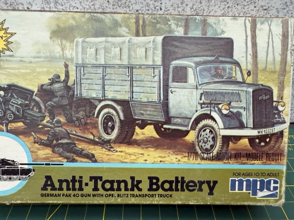MPC Anti-Tank Battery German PAK 40 w/Opel Transport Truck 1/76 Model Kit 6203 - Image 3 of 4
