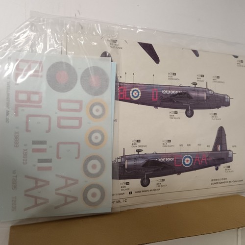 Trumpeter 1:48 Vickers Wellington Mk1C Model Kit RAF WW2 Bomber Unbuilt Boxed - Picture 20 of 24