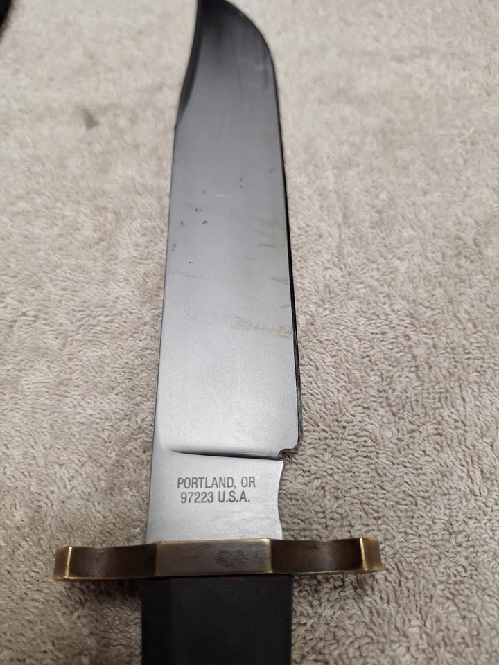 Gerber 5978 Fixed Coffin Handled Bowie Knife with Sheath - Image 2 of 4